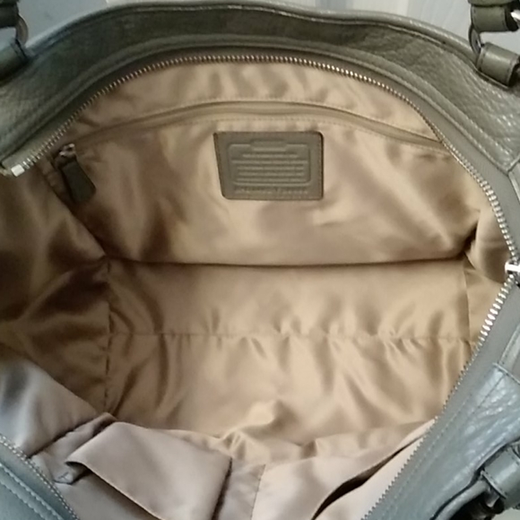 Coach Tote - Picture 5 of 9